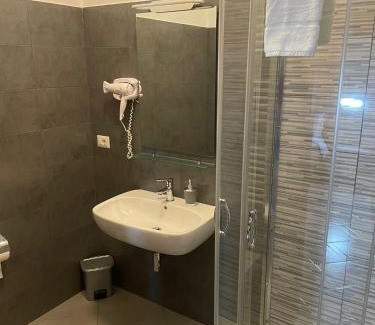 Zumpano Bed & Breakfast | Enchanting B&B Menna Vence with Oceanfront Pool