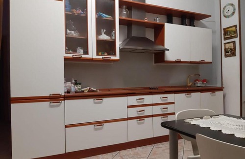 Ghisolfa House | Cozy B&B Milano: Ideal for Families with Kitchen Amenities