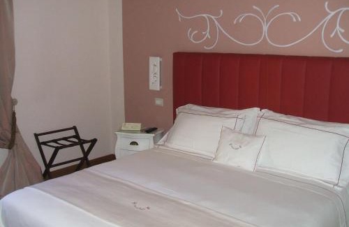 Crotone Bed & Breakfast | Elegant B&B Milu' - 4-Star Stay with Restaurant & Hot Tub
