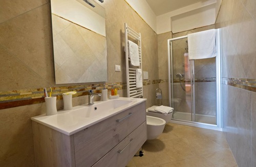 Villa Castelli Bed & Breakfast | Cozy B&B Monte Castello with Kitchen & Breakfast Included