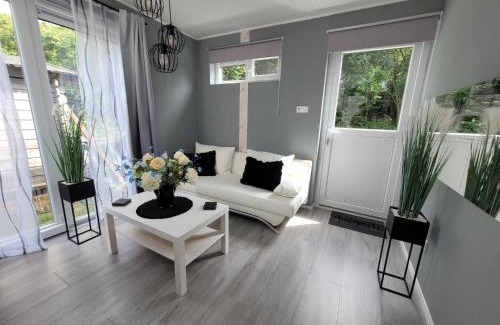 Municipality of Tiel Bed & Breakfast | Pet-Friendly Bliss at B&B Mooi Betuwe - Rated 9/10!