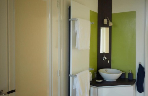 Lombok Bed & Breakfast | Top-Rated B&B Muntzicht: Enjoy Delicious Breakfasts Daily