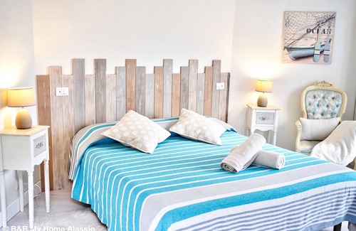 Alassio Bed & Breakfast | Top-Rated B&B My Home: Kid-Friendly with Dining & Kitchen