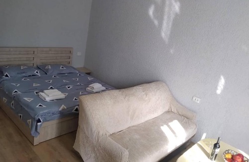 Kutaisi Bed & Breakfast | Budget-Friendly B&B NaBaDa with Family & Accessible Amenities