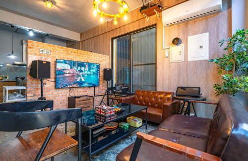 Hualien City Centre Villa | Seaside Retreat: Guest Rated 10/10 with Pet-Friendly Perks