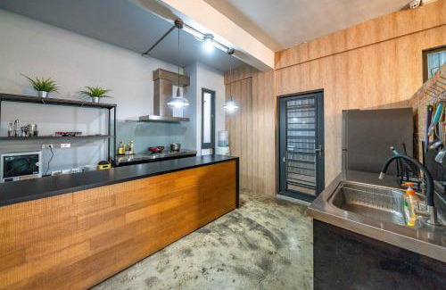 Hualien City Centre Villa | Seaside Retreat: Guest Rated 10/10 with Pet-Friendly Perks