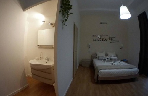 Castellammare di Stabia Bed & Breakfast | Eco-Friendly B&B Numero 5: Guest Rated 9.6/10 Stay