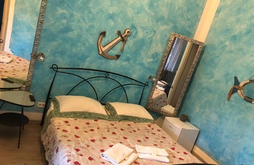 Rho Bed & Breakfast | Discover Comfort at B & b Oasis Passion Fiera - Quadruple Room
