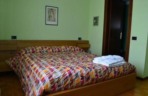 Orio al Serio Bed & Breakfast | Cozy B&B Orio BGY: Guest Rated 8/10 with Breakfast Included
