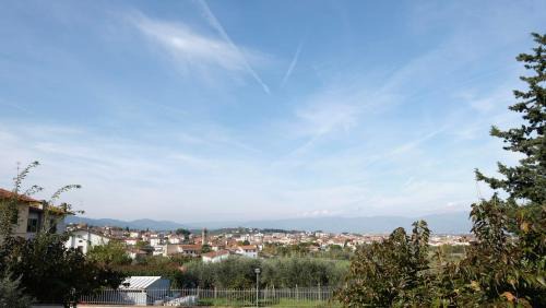 Quarrata Bed & Breakfast | Kid-Friendly Retreat at B&B Orsobigio - Rated 8.3/10