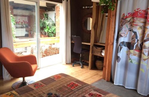 Playas de Tijuana Bed & Breakfast | Discover B&B Oui Madame: Pet-Friendly and Family Inclusive