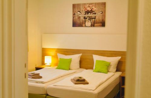 Dettingen an der Erms Bed & Breakfast | Discover B&B Kukione: Wheelchair Accessible & Family-Friendly