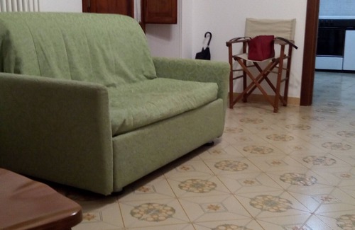 Salve Bed & Breakfast | Charming B&B Palazzo Ceuli - Historic Apartment with Kitchen
