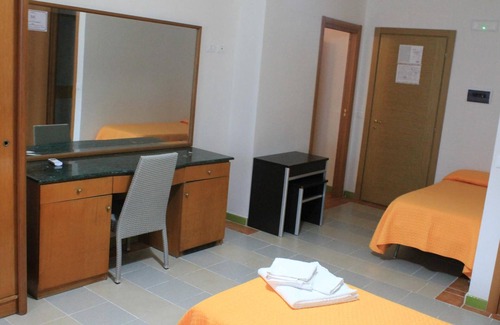 Chiesiola Bed & Breakfast | Discover B&B Palazzo Manfredi: Family-Friendly Retreat