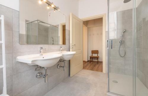 Cagliari Bed & Breakfast | Top-Rated B&B Palazzo Merello with Wheelchair Access