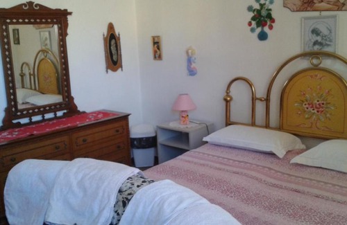 Vibo Valentia Bed & Breakfast | Budget-Friendly B&B Palazzo Neri for Your Getaway