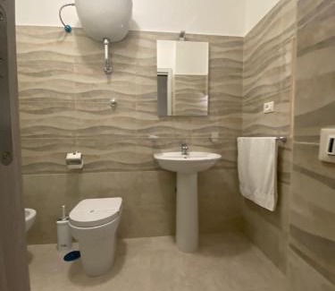 Fondi Bed & Breakfast | Cozy B&b Paradiso Settecannelle with Breakfast & Kitchen