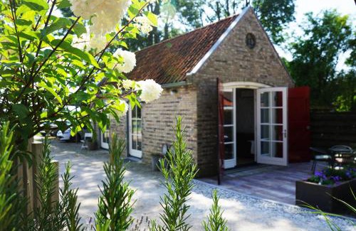 Wjelsryp Bed & Breakfast | Oceanfront Retreat at B&B Piebengastate Welsrijp