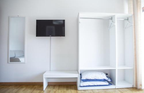 Crotone Bed & Breakfast | Pet-Friendly Retreat at B&B Pitagora with Great Reviews