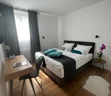 Catrnja Bed & Breakfast | Guest Rated 9/10: B&B Plitvice Area with Hot Tub & Breakfast