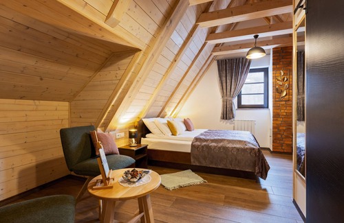 Jezerce Bed & Breakfast | Eco-Friendly B&B Plitvice Queen with Perfect 10/10 Rating