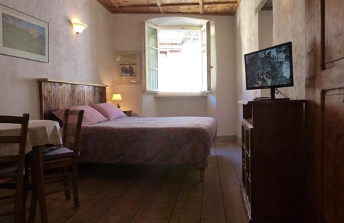 Chiavenna Bed & Breakfast | Discover B&B Ploncher: Rated 9.3/10 with Breakfast Included