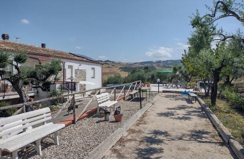 Montenero di Bisaccia Bed & Breakfast | Relaxing Retreat at B&B Pozzo Innamorato - 9.2/10 Rating