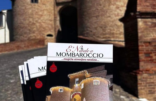 Mombaroccio Bed & Breakfast | Experience Bliss at B&B Profumo Di Gelsomino with Pool