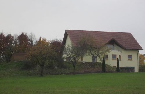Prosterath Bed & Breakfast | Pet-Friendly B&B Prosterath-Hochwald with High Guest Ratings