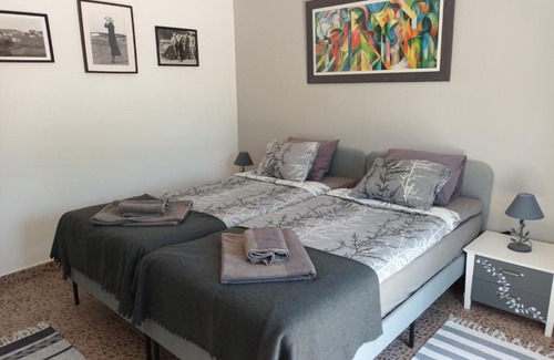 Messines de Baixo Bed & Breakfast | Pet-Friendly B&B Quinta da Romãzeira with Ocean View