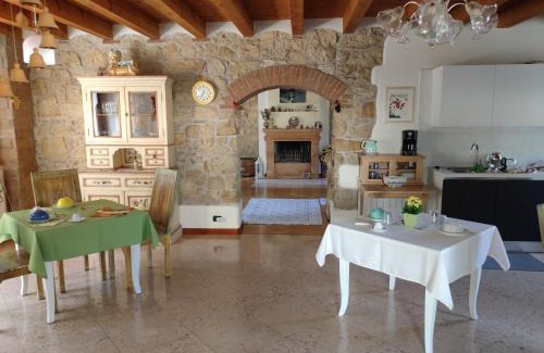 Gargagnago di Valpolicella Bed & Breakfast | Guest Favorite: B&B Quintarelli with Oceanfront Pool