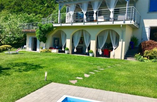Anfo Bed & Breakfast | B&B Re' Perone: Pet-Friendly Escape with Ocean Views