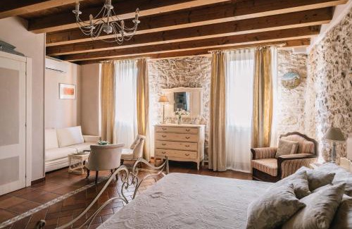 Gargagnago di Valpolicella Bed & Breakfast | Pet-Friendly Retreat at Relais de charme la Caminella