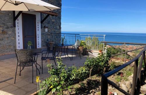 Marina di Ascea Bed & Breakfast | Oceanfront B&B Relais da Clorinda - 4-Star Family Retreat