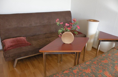 Turku House | Cozy B&B Retro - Guesthouse Kupittaa with Spa & Breakfast