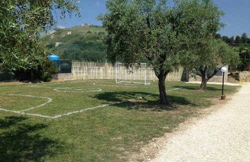 Ascoli Piceno Bed & Breakfast | Pet-Friendly B&B River: 8/10 Rated with Family Amenities