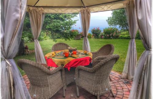 Nord-Est Bed & Breakfast | Discover B&B Romy Rocker: Oceanfront Retreat with Spa