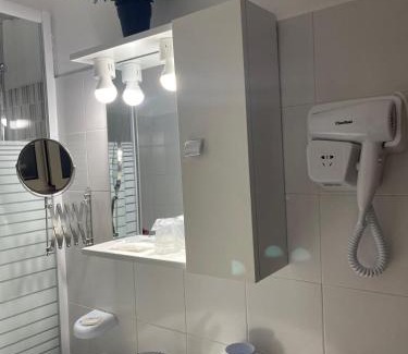 Frosinone Bed & Breakfast | Cozy B&B Room Code 2: Rated 9/10 with Free Breakfast