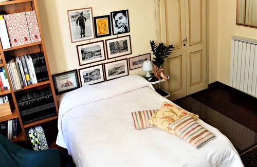 Terni Bed & Breakfast | Cozy B&B ROSSIEROSSI: Family-Friendly with Breakfast Included
