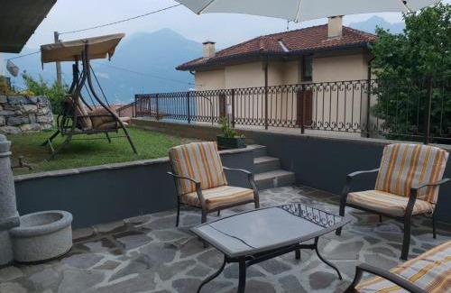Lovere Bed & Breakfast | Experience B&B RUFHOUSE: Oceanfront Stay with Breakfast