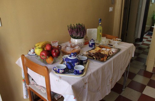 Pacentro Bed & Breakfast | Cozy B&B San Marco: Breakfast Included for Families