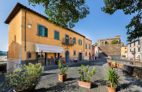 Celleno Bed & Breakfast | Highly Rated B&b San Rocco: Pet-Friendly with Breakfast