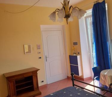 Rione San Maurizio Bed & Breakfast | Discover B&B Sans égal: Family-Friendly Comfort in Biella