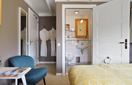 Vierhuizen Bed & Breakfast | Relaxing Retreat at B&B - Sauna D'Olle Pastorie
