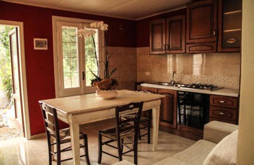 Collepasso Bed & Breakfast | Discover B&B Scipponate: Family-Friendly with Hot Tub