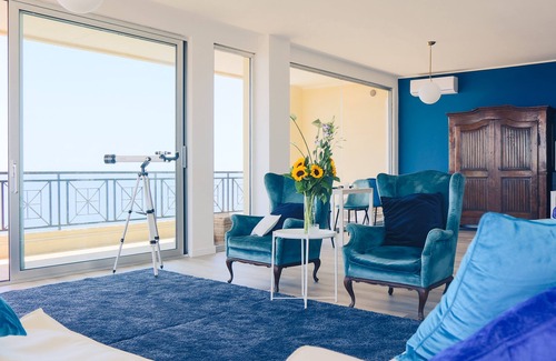 Civitavecchia House | Seaside Escape: Unforgettable B&B Seataly Experience