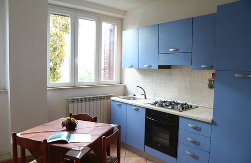 Morrovalle Bed & Breakfast | Inviting B&B Severini: Relax by the Pool and Enjoy Breakfast