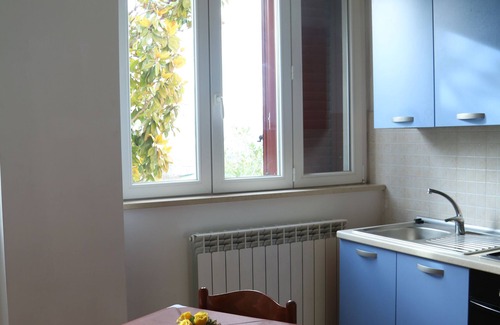 Morrovalle Bed & Breakfast | Inviting B&B Severini: Relax by the Pool and Enjoy Breakfast