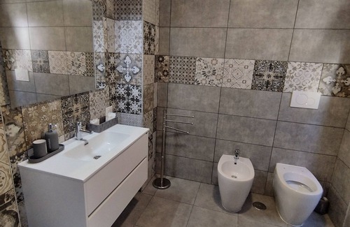 Santa Maria la Carita Bed & Breakfast | Strategic B&B Near Sorrento, Capri & Pompei with Ocean View