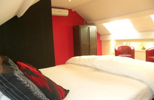Hechtel Bed & Breakfast | Cozy B&B Sneprooi: Guest Rated 9/10 with Breakfast Included